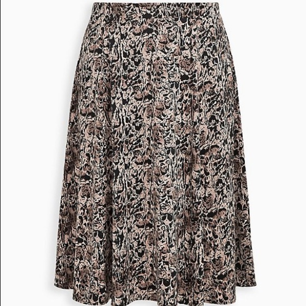 NWT TORRID BLACK/TAN PRINT SATIN A-LINE MIDI SKIRT 1X 14-16